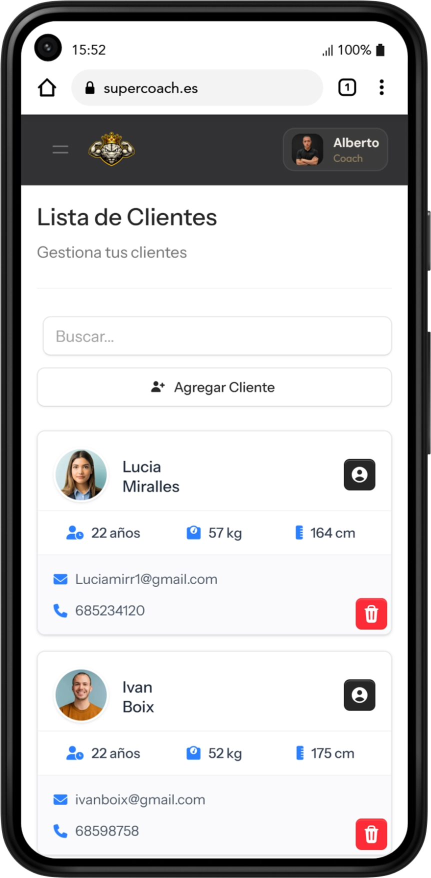 Versión móvil de SuperCoach para consultar clientes desde el teléfono